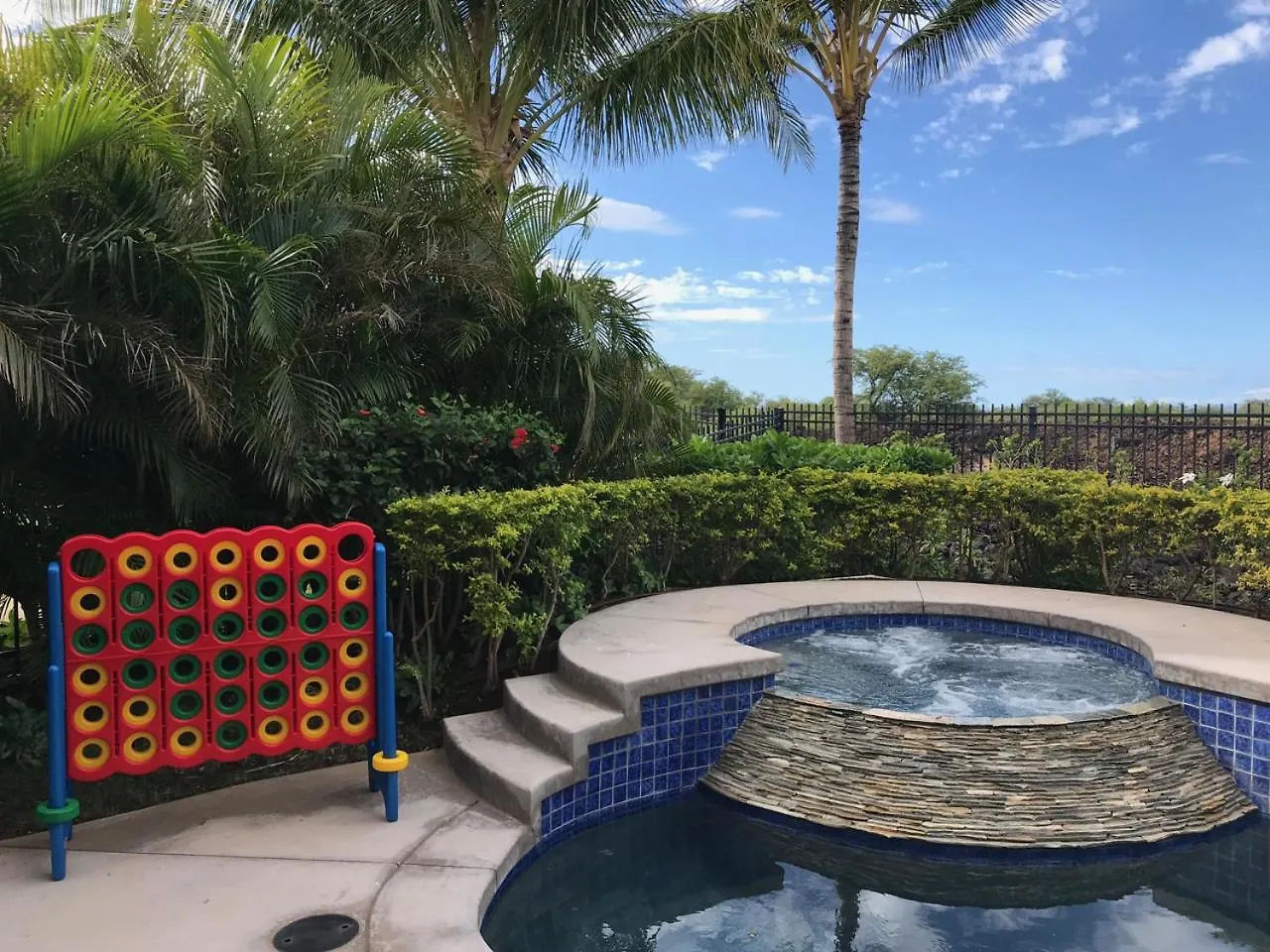 House Of Joy Light And Airy 4Br Kamilo Home With Heated Pool And Spa ワイコロアビレッジ 米国